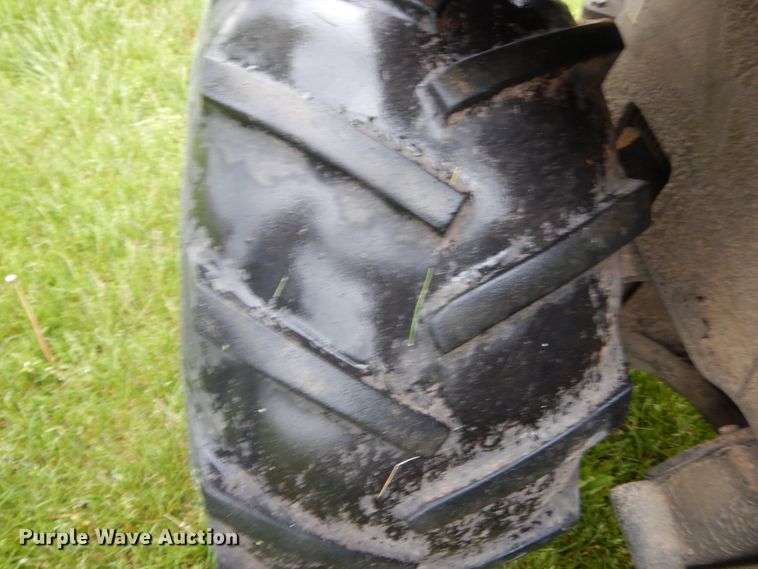 image for item IL9347 1996 Ditch Witch 410SX  cable plow