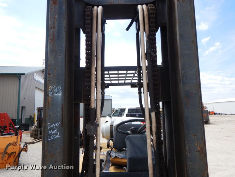 image for item IL9353 1993 Yale GLP080LFNSBY098  forklift