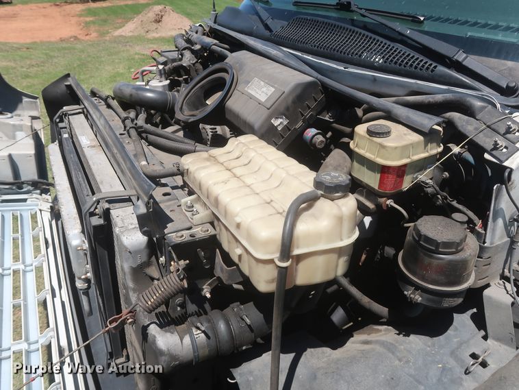 image for item IO9092 2009 GMC C5500  bucket truck