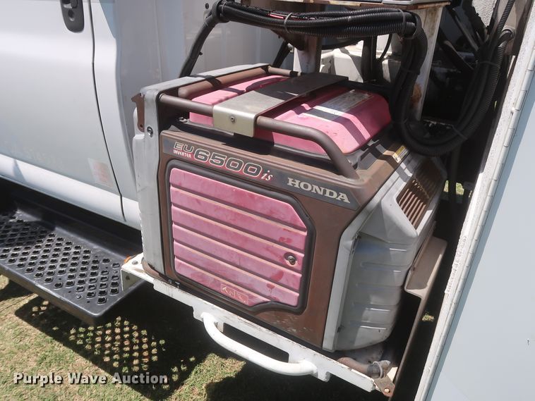 image for item IO9092 2009 GMC C5500  bucket truck