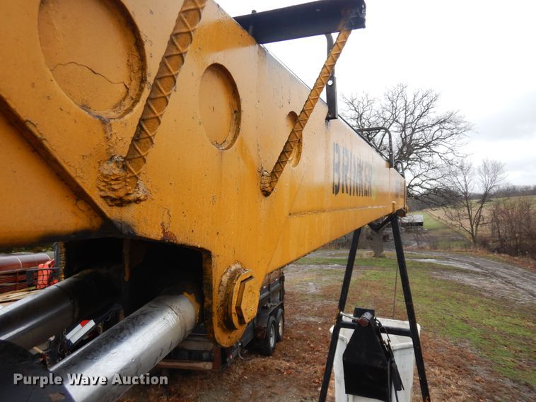 image for item IP9103 1998 International 4700  crane truck