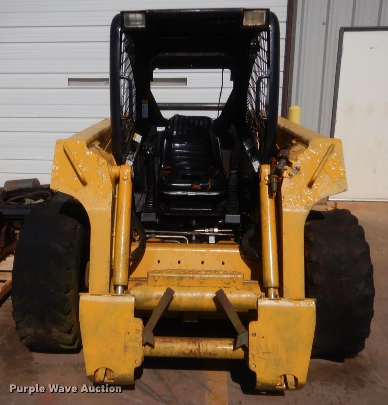 image for item IP9769 John Deere 270  skid steer