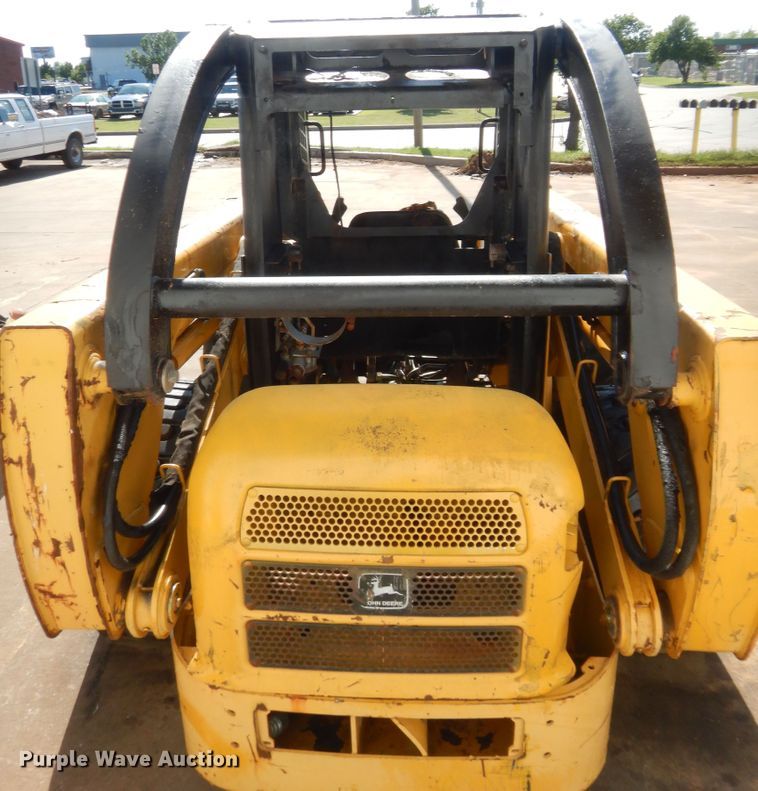 image for item IP9769 John Deere 270  skid steer