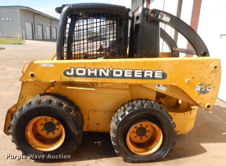 image for item IP9769 John Deere 270  skid steer