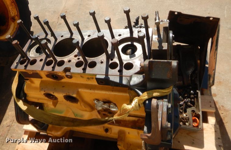 image for item IP9769 John Deere 270  skid steer
