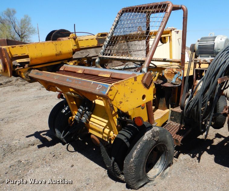 image for item IQ9299 1974 Arrow HG1250 drop hammer