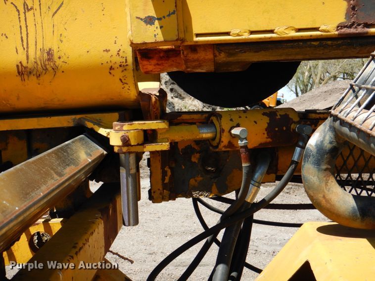 image for item IQ9299 1974 Arrow HG1250 drop hammer