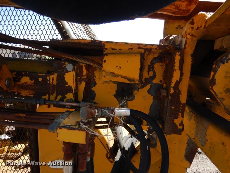 image for item IQ9299 1974 Arrow HG1250 drop hammer