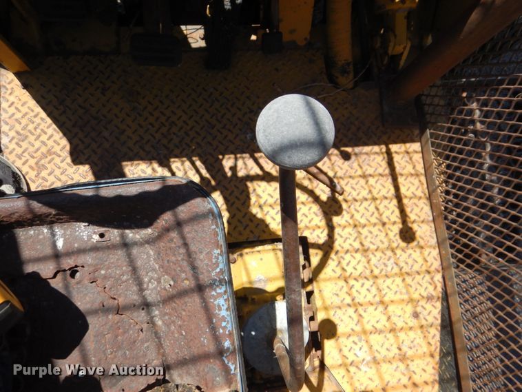 image for item IQ9299 1974 Arrow HG1250 drop hammer