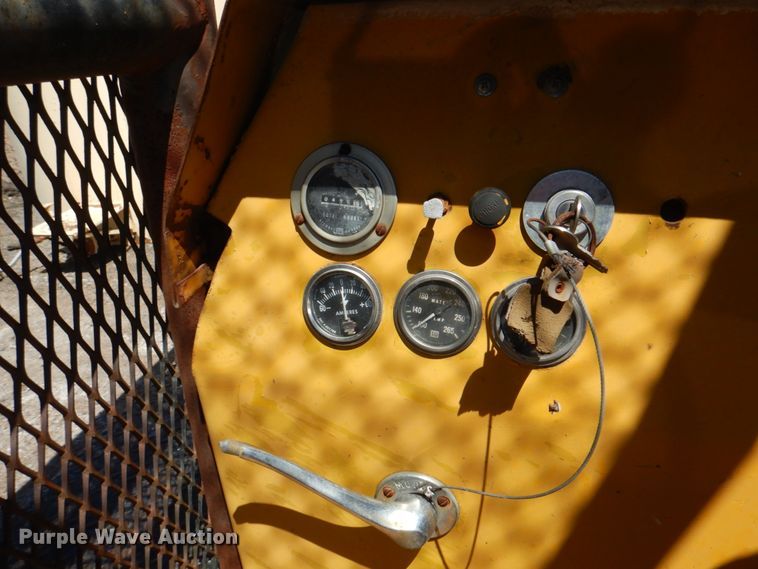 image for item IQ9299 1974 Arrow HG1250 drop hammer