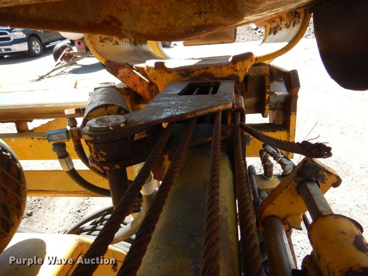 image for item IQ9299 1974 Arrow HG1250 drop hammer