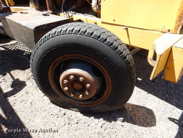 image for item IQ9299 1974 Arrow HG1250 drop hammer