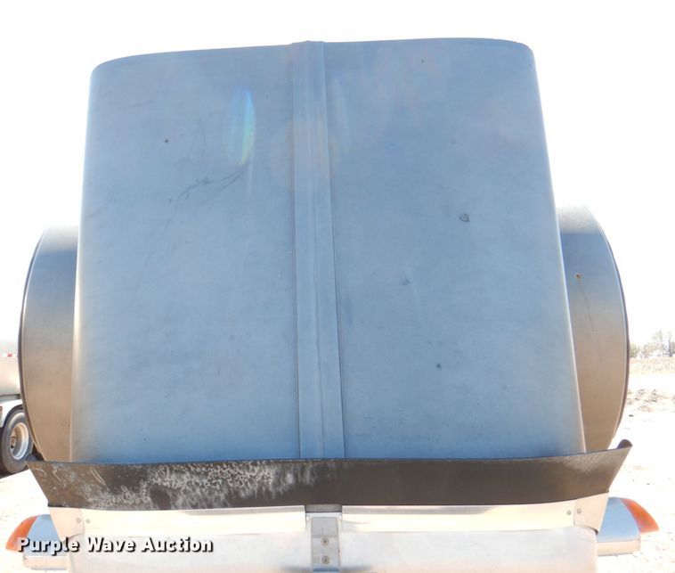 image for item IQ9311 1998 Peterbilt 378  semi truck