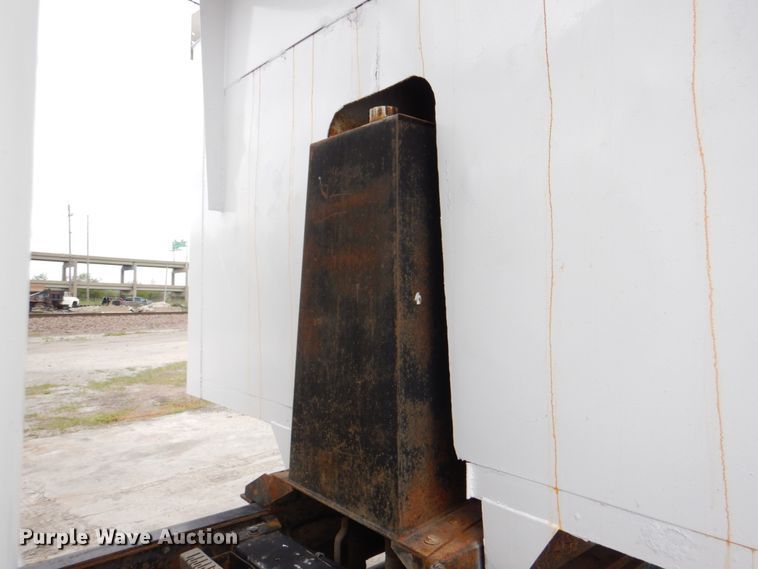 image for item IQ9459 1996 Peterbilt 377  dump truck