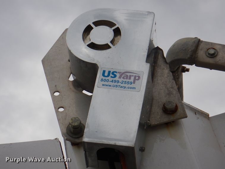 image for item IQ9459 1996 Peterbilt 377  dump truck