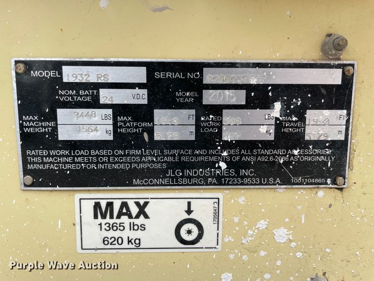 image for item IR9814 2015 JLG 1932RS  scissor lift