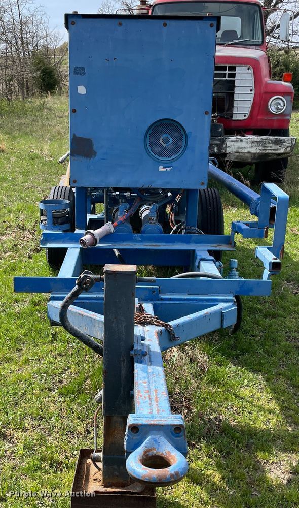 image for item IR9824 2008 Meyco Supreme  concrete pump