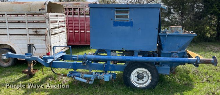 image for item IR9824 2008 Meyco Supreme  concrete pump