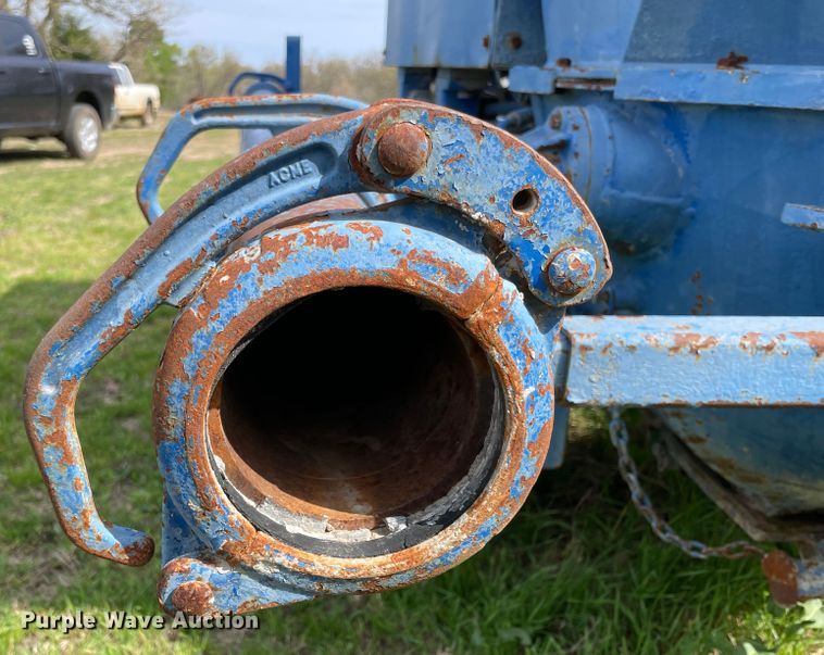 image for item IR9824 2008 Meyco Supreme  concrete pump