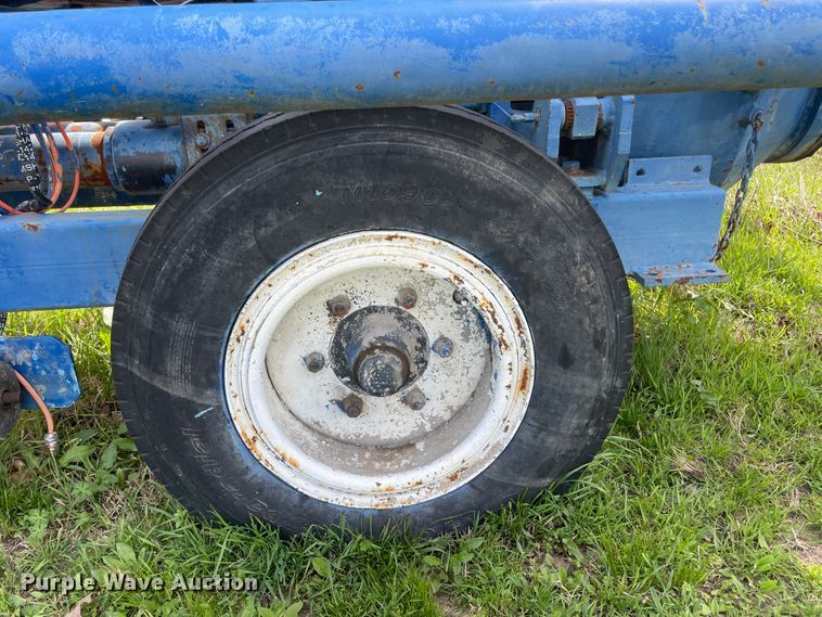 image for item IR9824 2008 Meyco Supreme  concrete pump