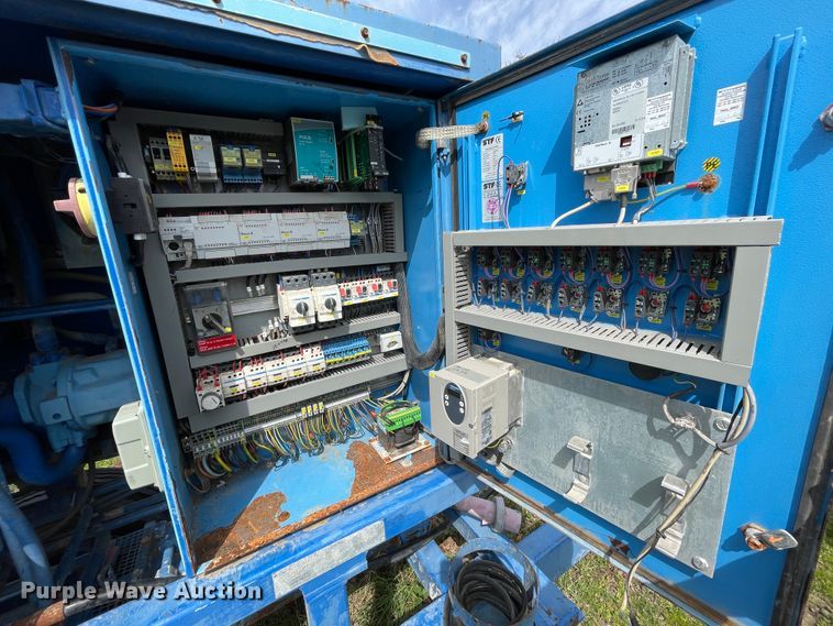 image for item IR9824 2008 Meyco Supreme  concrete pump