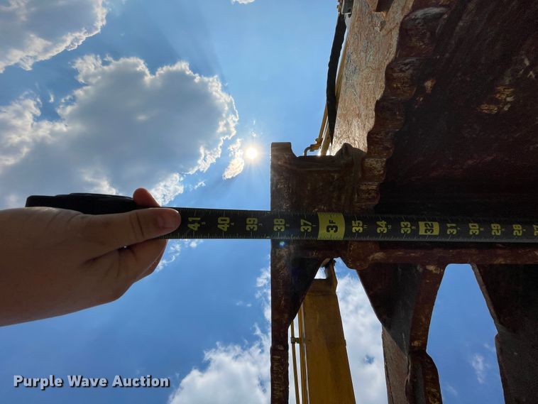 image for item IR9862 2014 Komatsu PC360LC-10  excavator