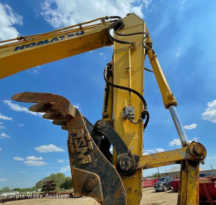 image for item IR9862 2014 Komatsu PC360LC-10  excavator