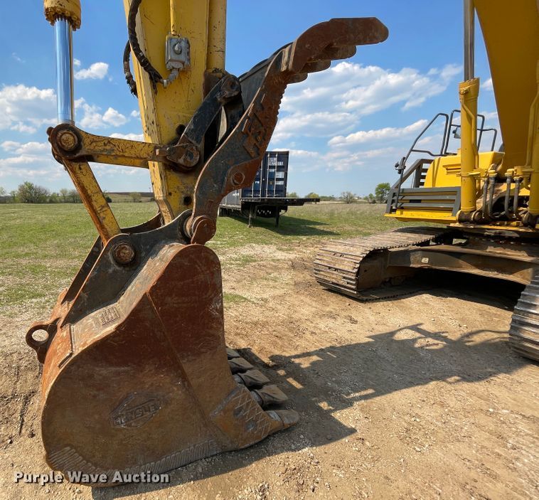 image for item IR9862 2014 Komatsu PC360LC-10  excavator