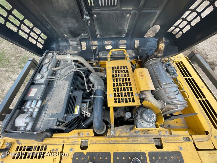 image for item IR9862 2014 Komatsu PC360LC-10  excavator