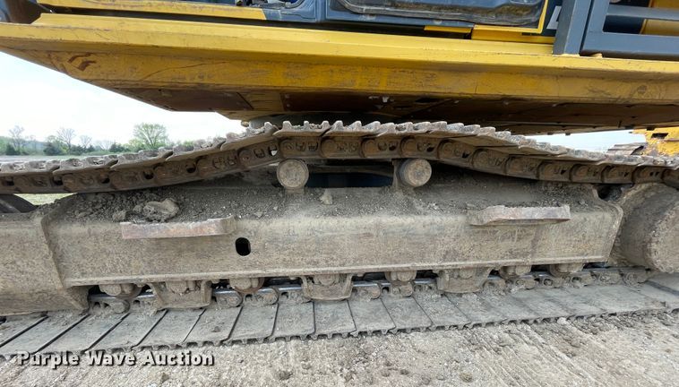 image for item IR9862 2014 Komatsu PC360LC-10  excavator