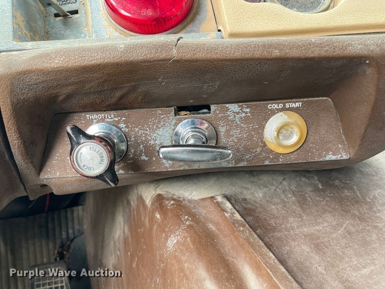 image for item IR9866 1982 Ford L9000  dump truck