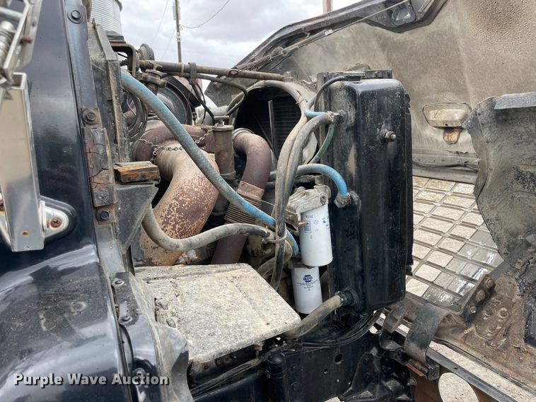 image for item IR9866 1982 Ford L9000  dump truck