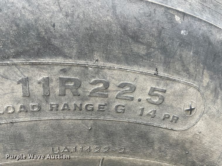 image for item IR9866 1982 Ford L9000  dump truck