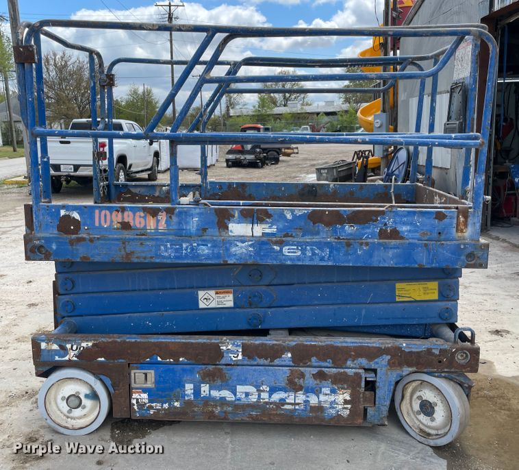 image for item IR9870 Up Right 26N  scissor lift