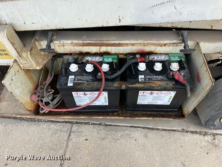 image for item IR9871 Mark Lift CH20NEP  scissor lift