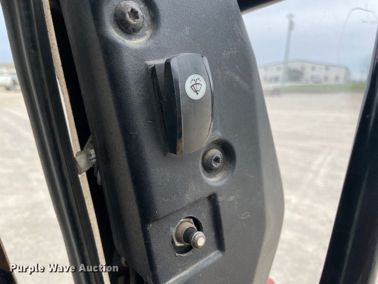 image for item IR9901 2012 Caterpillar 299D  skid steer loader