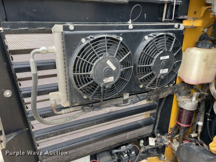 image for item IR9901 2012 Caterpillar 299D  skid steer loader