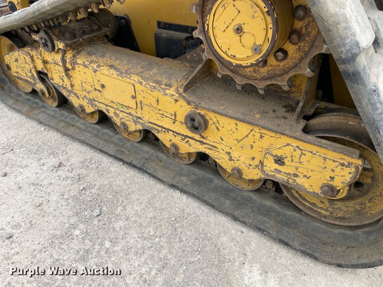 image for item IR9901 2012 Caterpillar 299D  skid steer loader