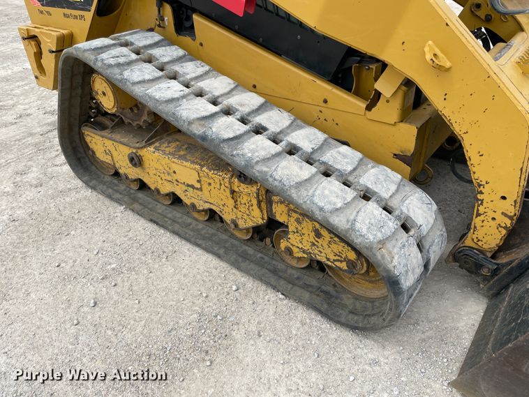 image for item IR9901 2012 Caterpillar 299D  skid steer loader