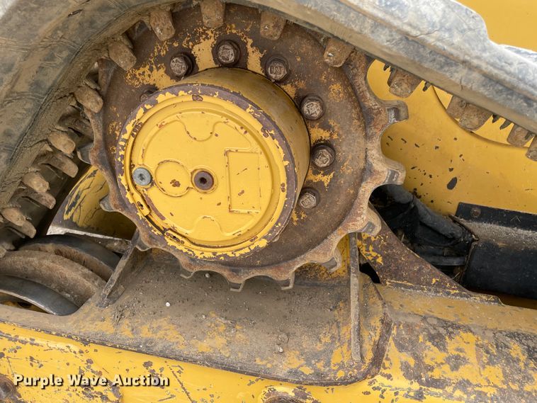 image for item IR9901 2012 Caterpillar 299D  skid steer loader