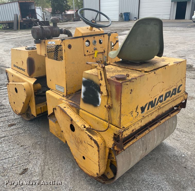 image for item IR9916 Dynapac CC10  double drum vibratory roller