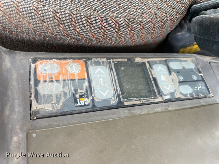 image for item IR9929 2000 Caterpillar 315B L  excavator