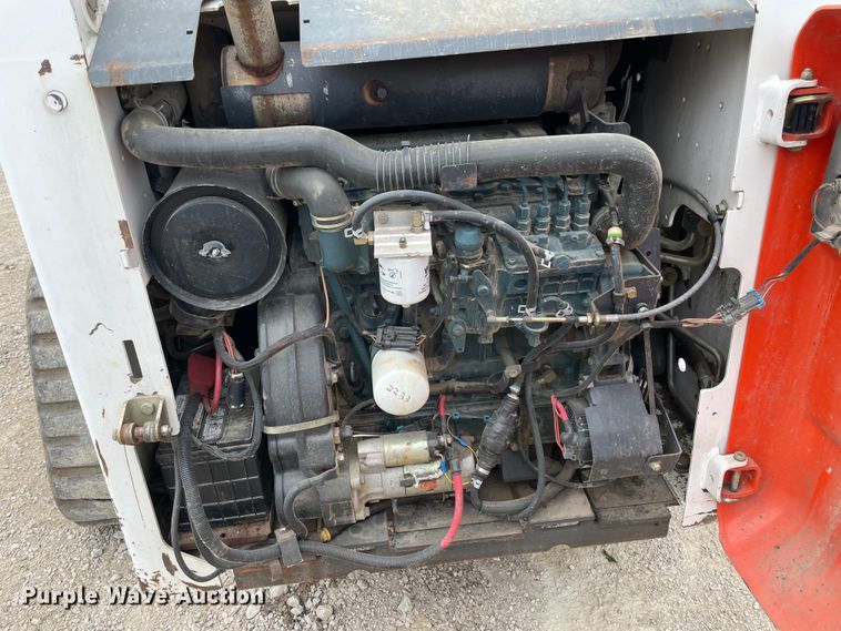 image for item IR9931 Bobcat T300  tracked skid steer loader