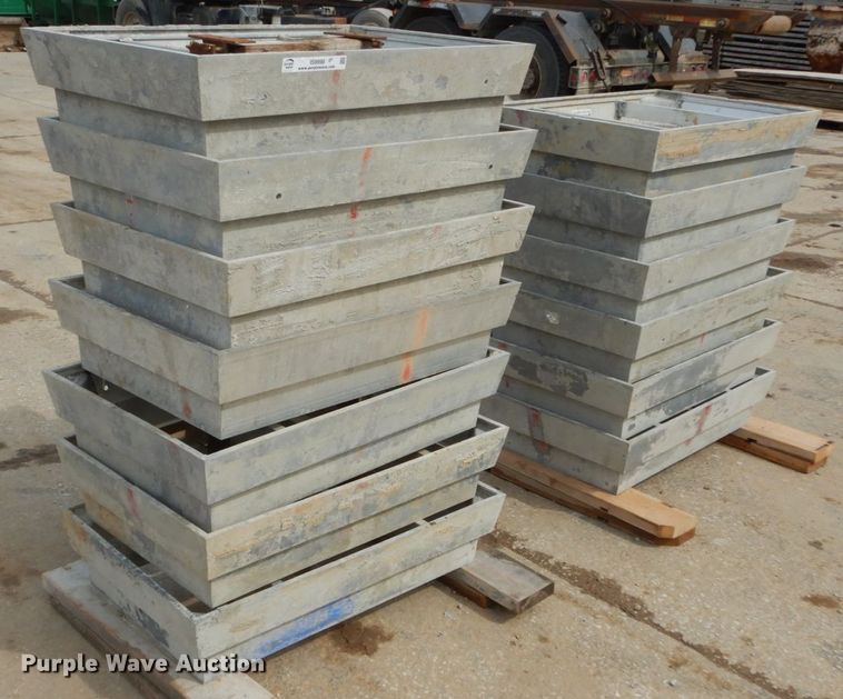 image for item IS9998 (13) 8" window forms