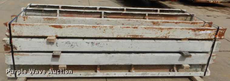 image for item IT9002 (28) concrete forms