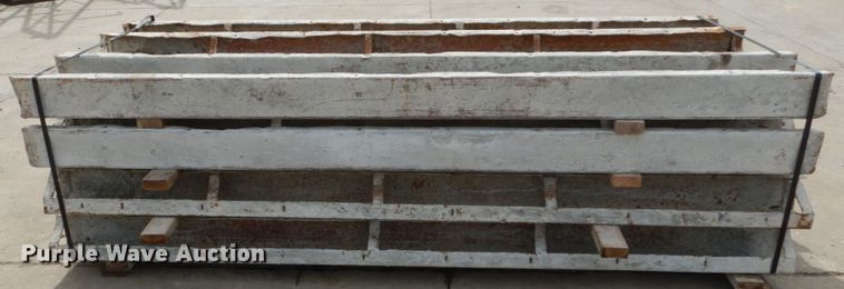 image for item IT9002 (28) concrete forms