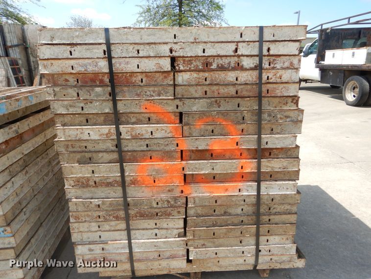 image for item IT9006 (7) pallets of 4' concrete forms