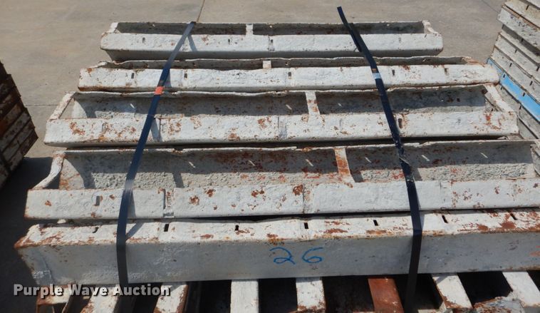 image for item IT9006 (7) pallets of 4' concrete forms