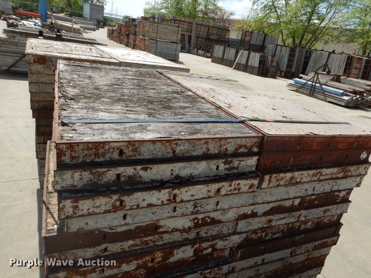 image for item IT9006 (7) pallets of 4' concrete forms
