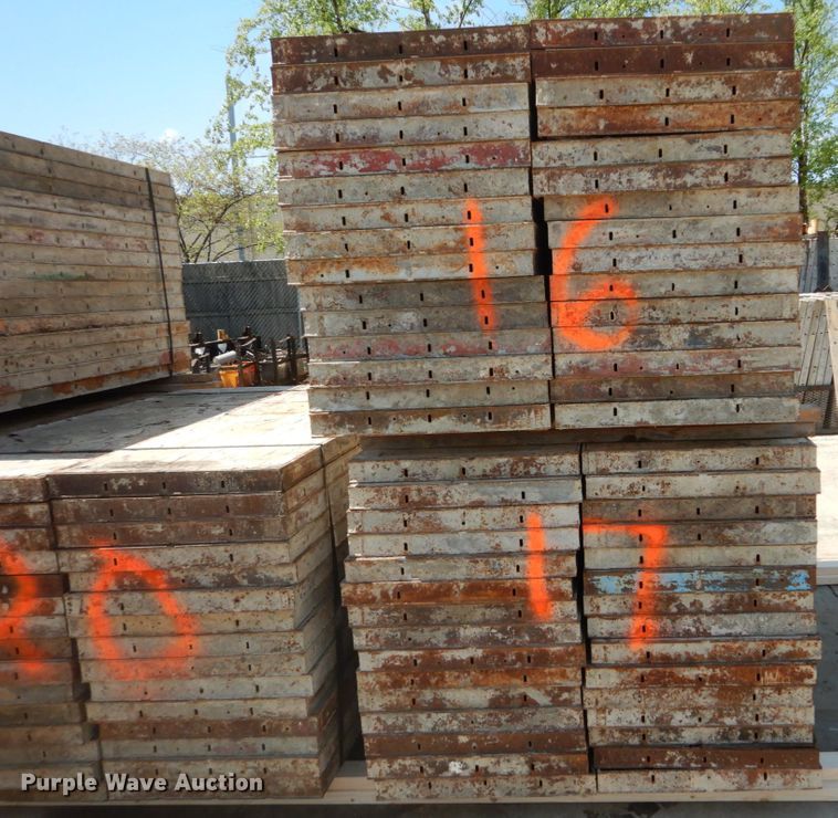 image for item IT9007 6' concrete forms